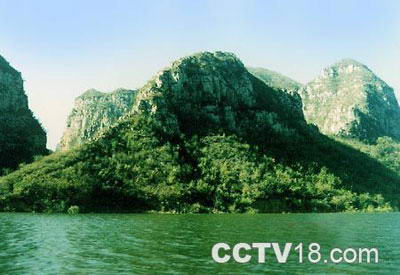 黄河峡谷风景图
