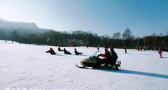 乌吉密滑雪场风景图